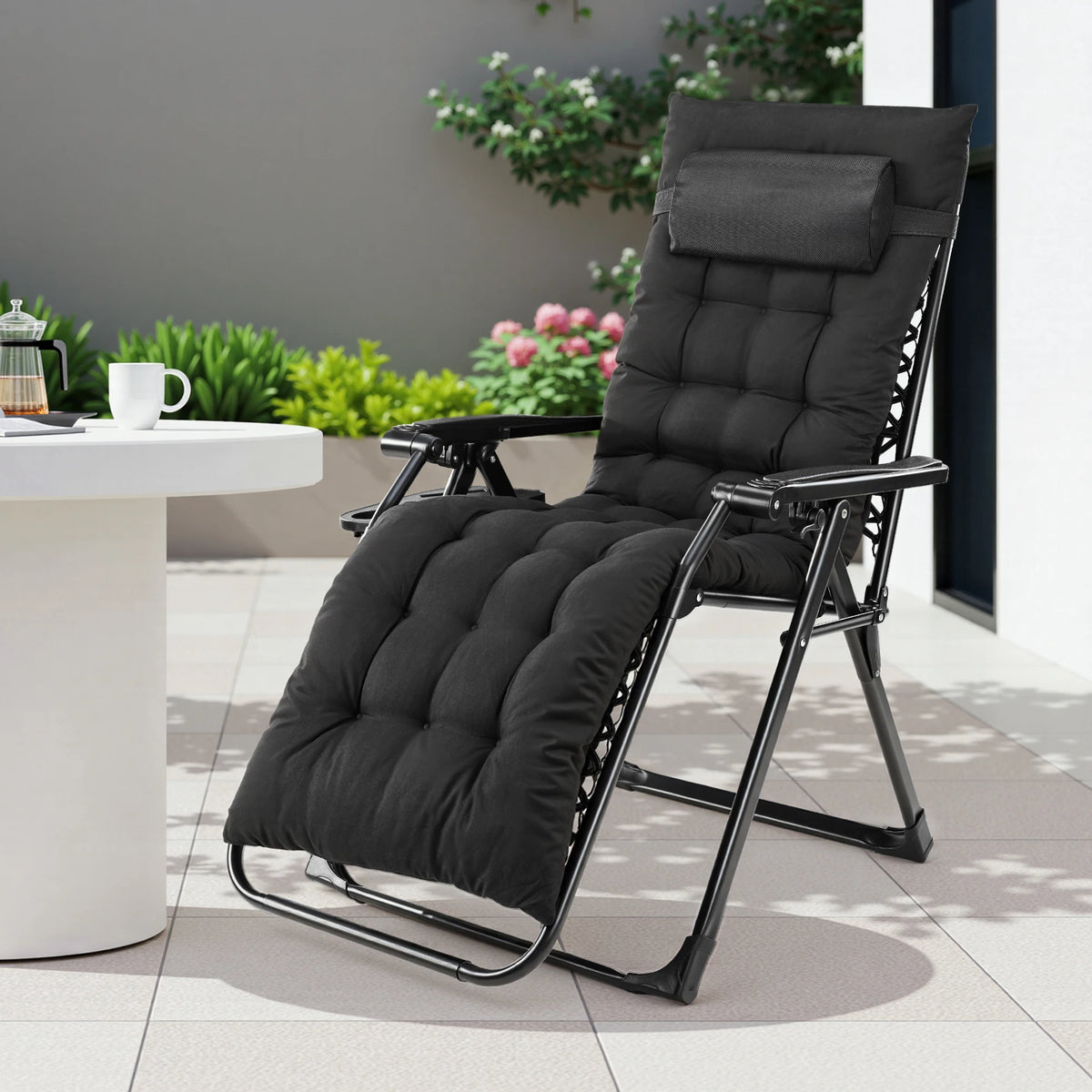 Zero Gravity Recliner, Folding Lounge Chair with Cup Holder Tray